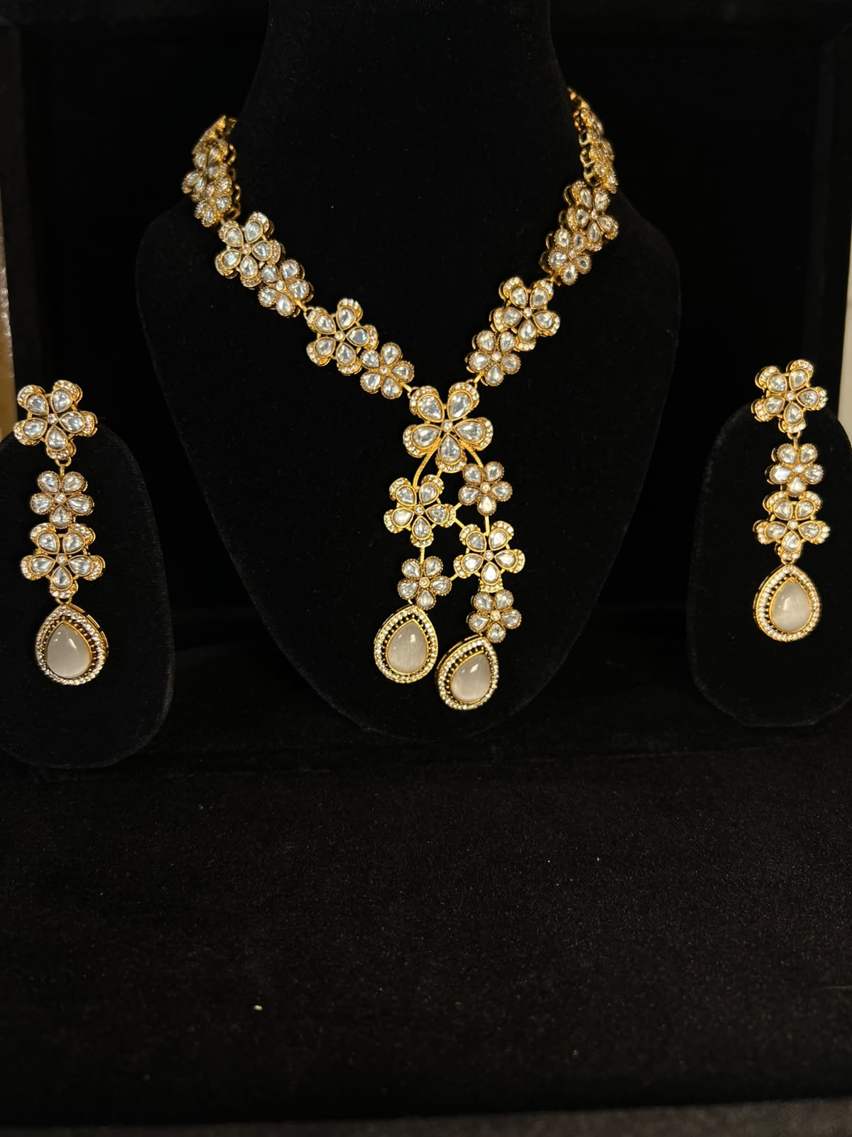 Product 002 image 4